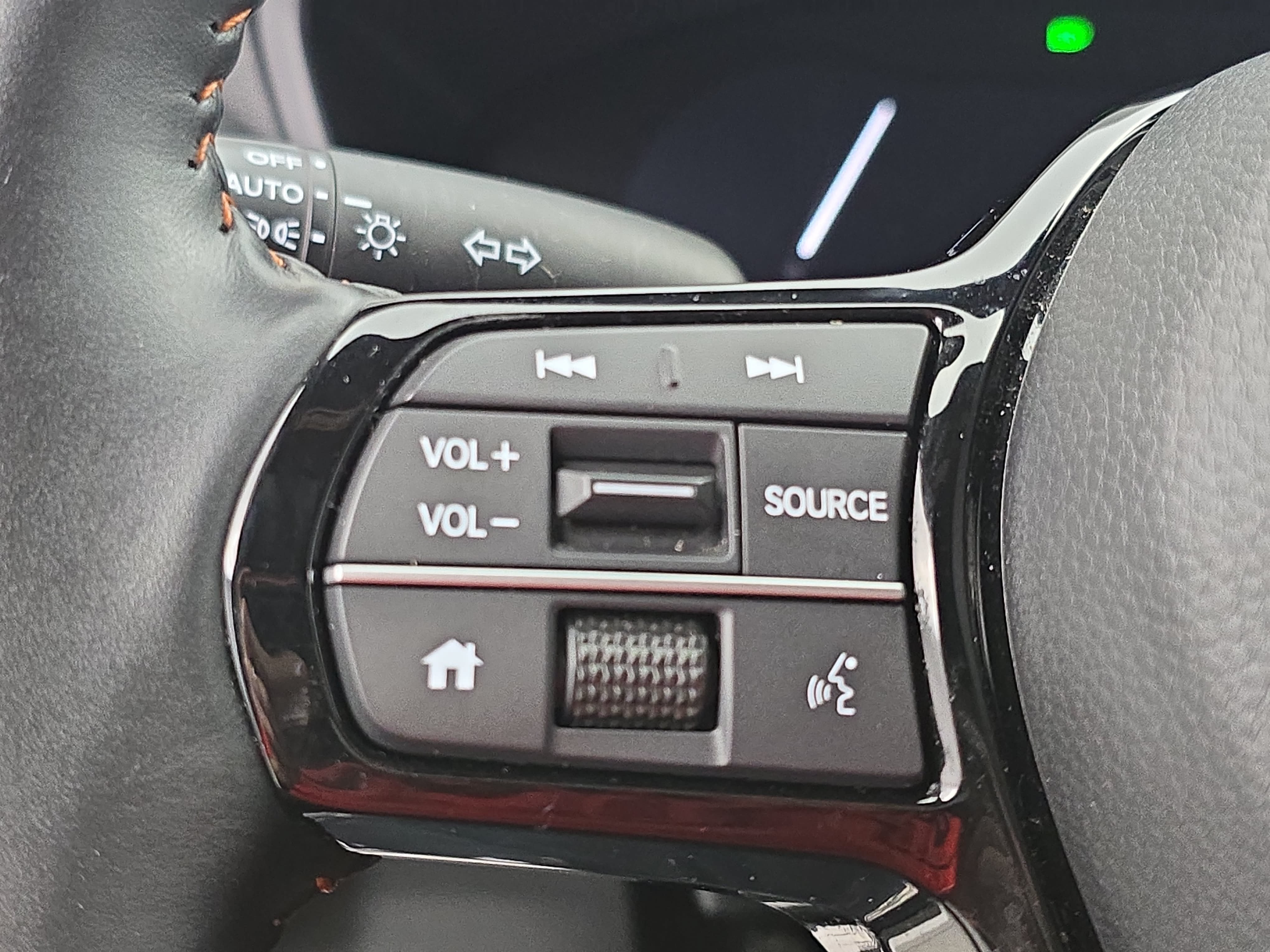 Certified 2024 Honda HR-V Sport image 16