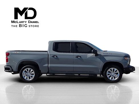 Used 2024 Chevrolet Silverado 1500 Custom image 6