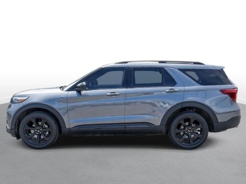 Used 2024 Ford Explorer ST-Line w/ Class IV Trailer Tow Package AWD/4WD image 5