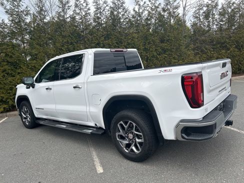 Certified 2023 GMC Sierra 1500 SLT image 6