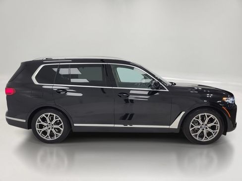 Used 2021 BMW X7 xDrive40i w/ Executive Package AWD/4WD image 4