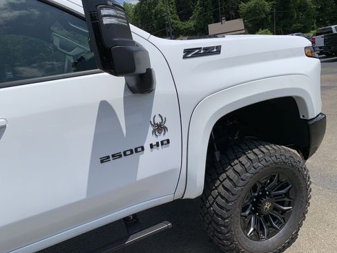 New 2025 Chevrolet Silverado 2500 LT w/ Trail Boss Package image 42