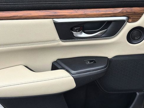 Used 2019 Honda CR-V EX-L image 8