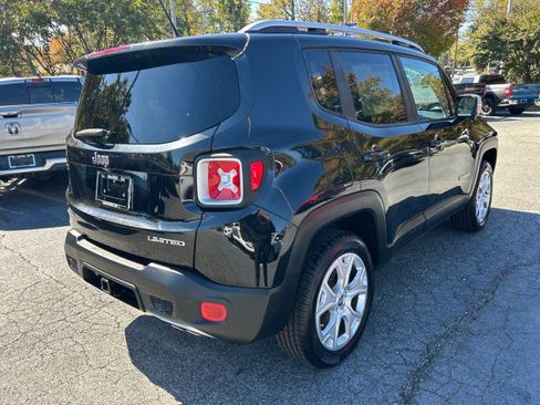 Used 2017 Jeep Renegade Limited w/ Trailer Tow Group image 8