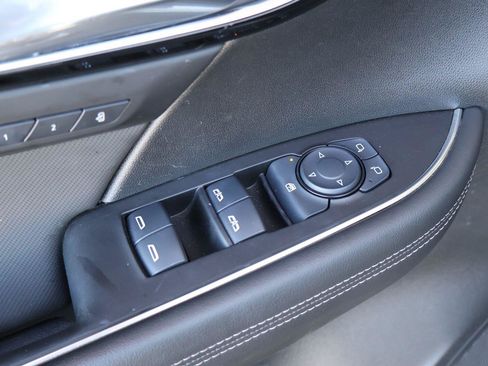 Used 2024 Buick Envision Preferred AWD/4WD image 21