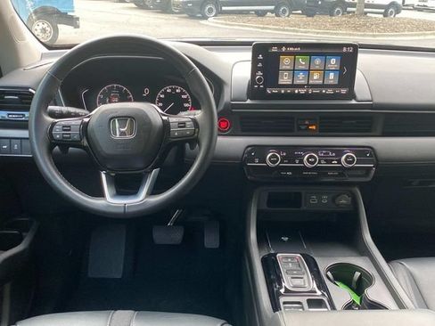 Used 2023 Honda Pilot EX-L image 8