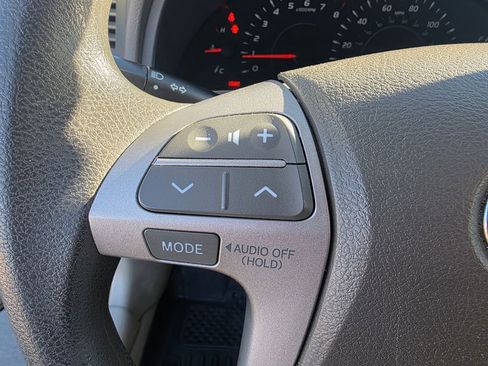 Used 2007 Toyota Camry LE image 11