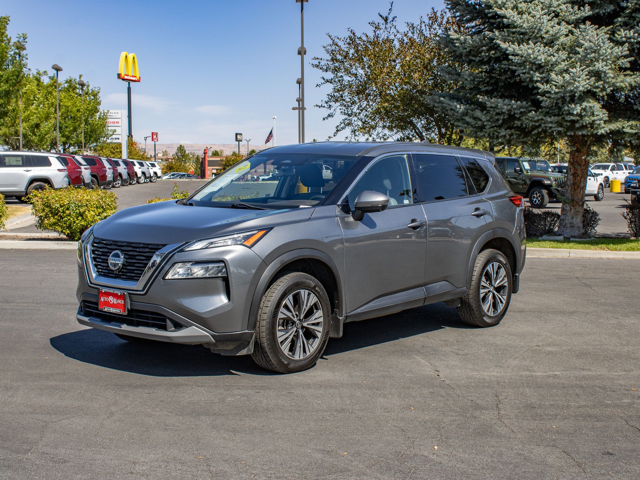 Used 2021 Nissan Rogue SV AWD/4WD image 4