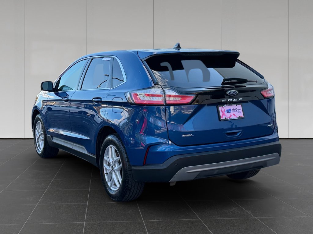 Used 2024 Ford Edge SEL AWD/4WD image 3