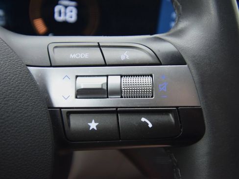 Used 2024 Hyundai Kona SEL FWD image 36