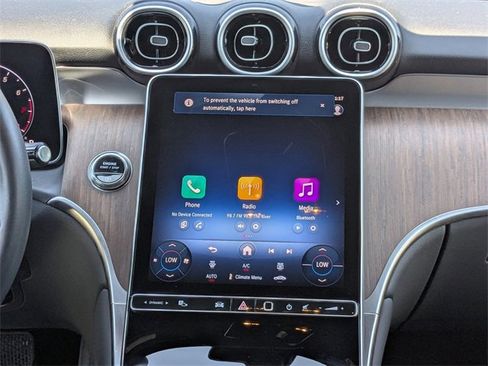 Used 2025 Mercedes-Benz GLC 300 image 19