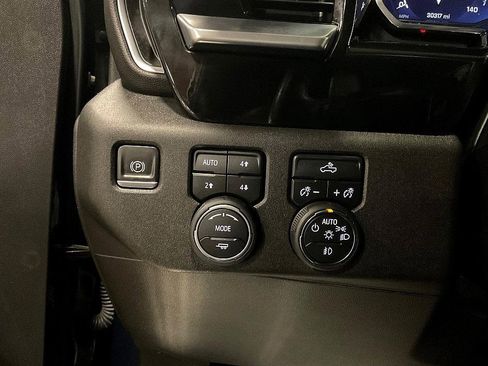 Used 2023 Chevrolet Silverado 1500 RST image 22