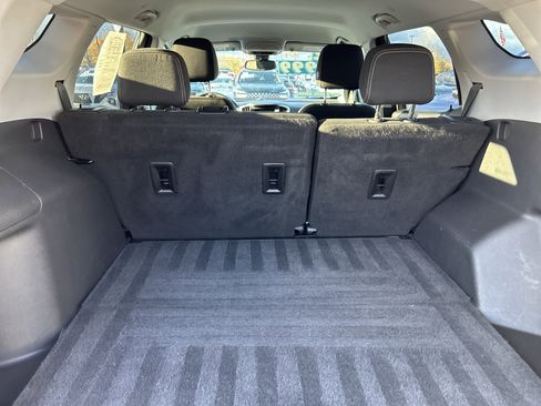 Used 2022 GMC Terrain SLE image 48