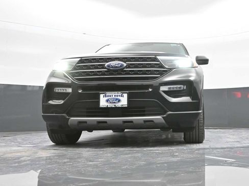 Used 2023 Ford Explorer XLT w/ Equipment Group 202A image 35