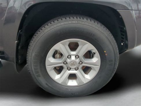 Used 2022 Toyota 4Runner SR5 Premium w/ Moonroof Package image 11