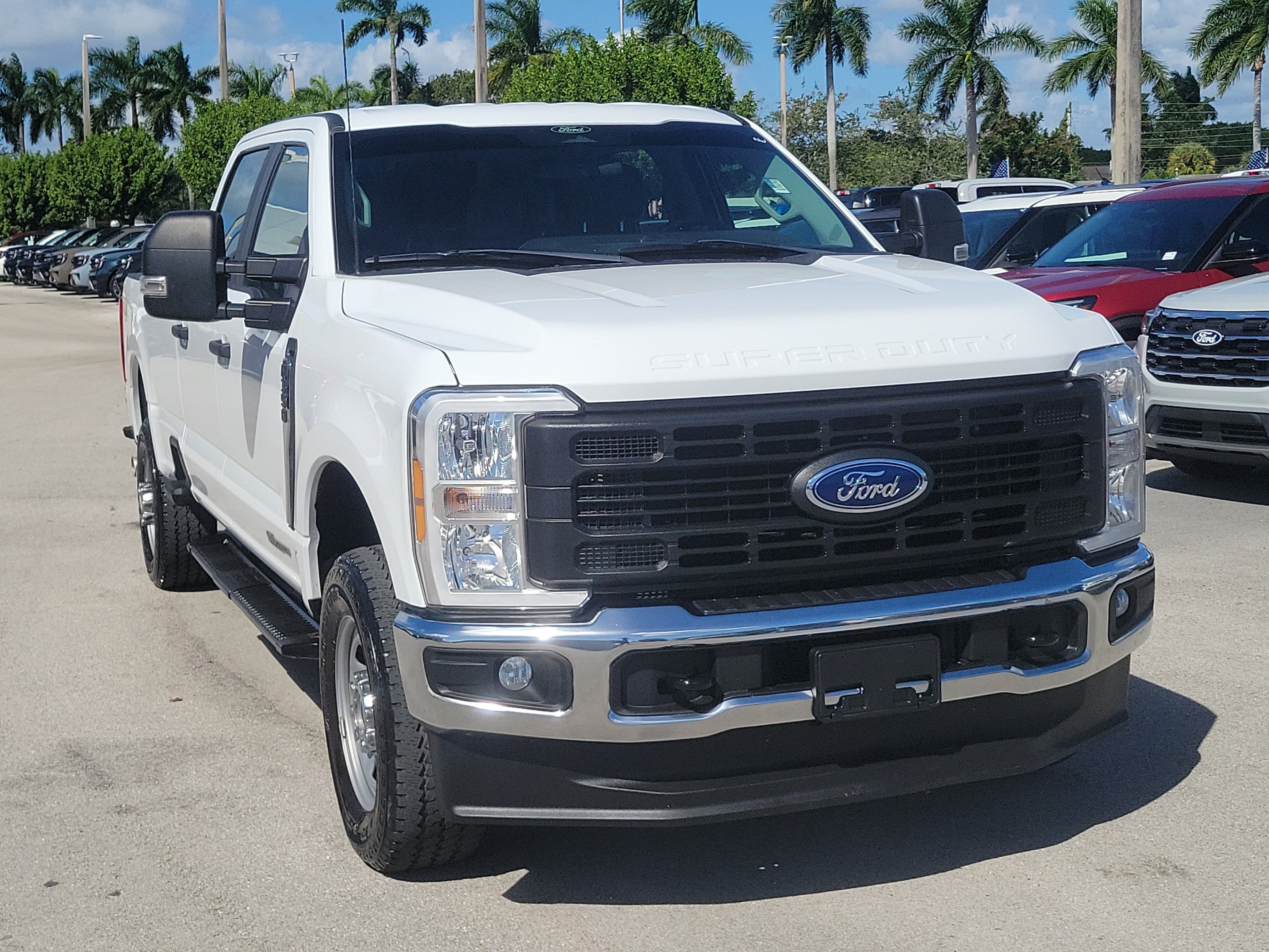 Used 2024 Ford F350 XL w/ FX4 Off-Road Package AWD/4WD image 3