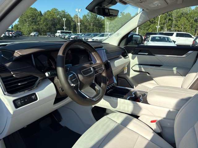 New 2027 GMC Acadia Denali FWD image 22