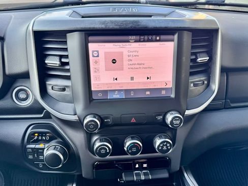 Used 2022 RAM 1500 Big Horn AWD/4WD image 14
