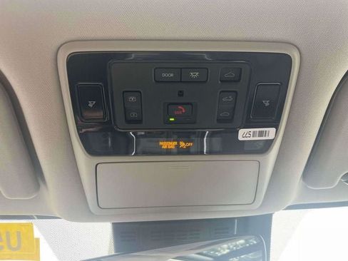 Used 2026 Toyota Grand Highlander AWD image 33