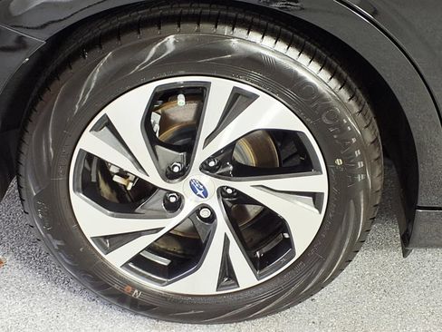 Used 2025 Subaru Legacy Premium AWD/4WD image 5