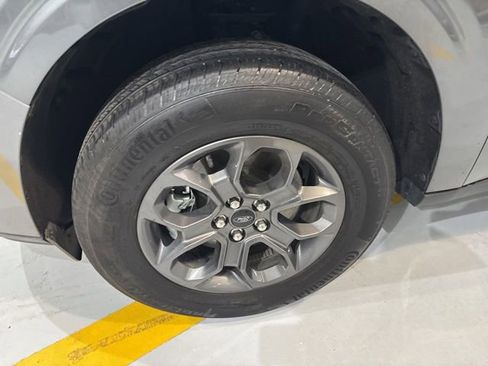 Used 2024 Ford Maverick XLT image 40