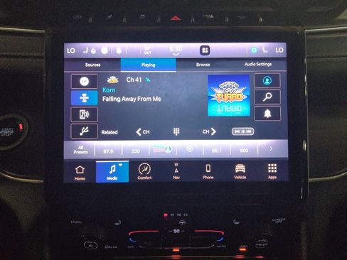 Used 2021 Jeep Grand Cherokee L Limited RWD image 25