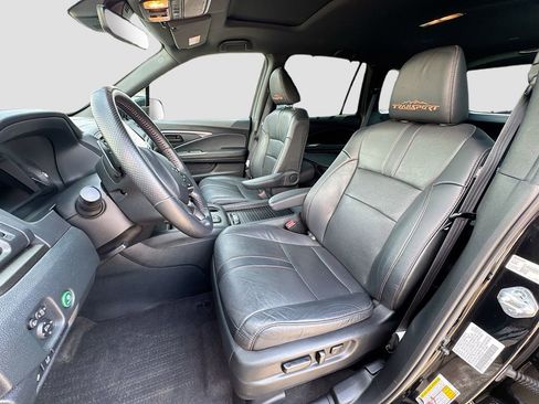 Used 2023 Honda Passport TrailSport image 26