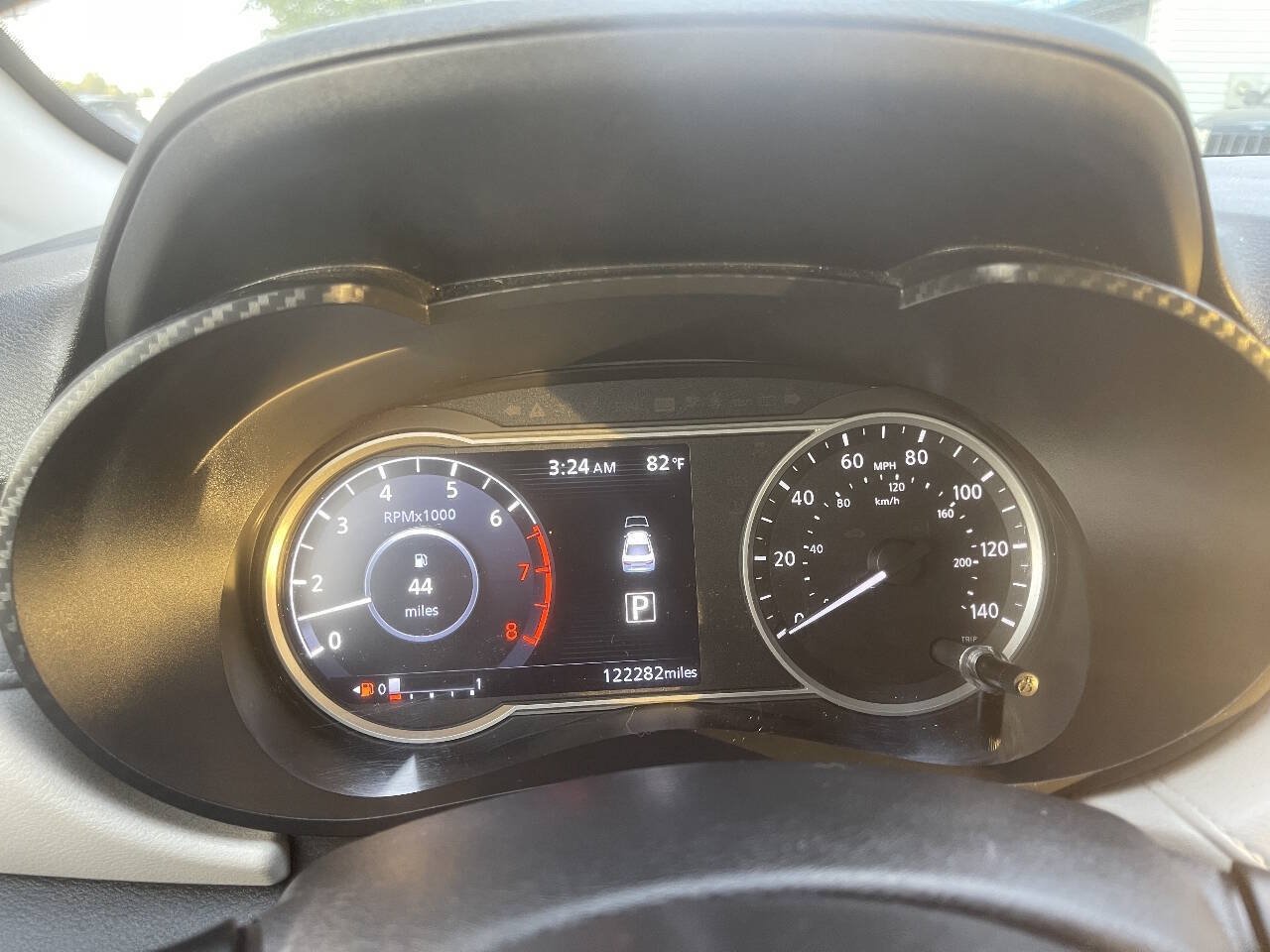 Used 2021 Nissan Versa SV FWD image 13
