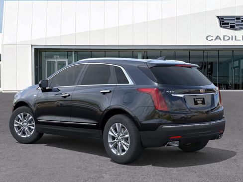 New 2026 Cadillac XT5 Luxury image 3