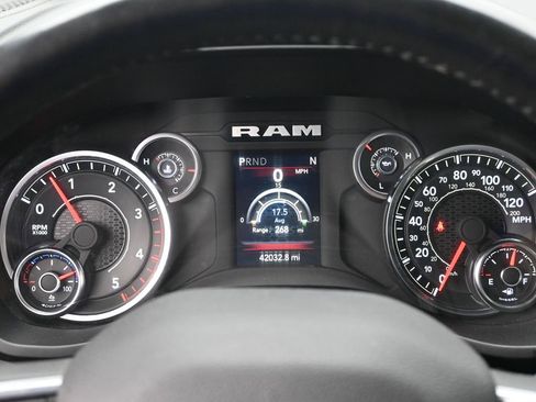 Used 2024 RAM 2500 Big Horn image 12