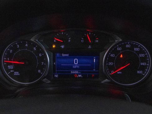 Used 2022 GMC Terrain SLE image 14