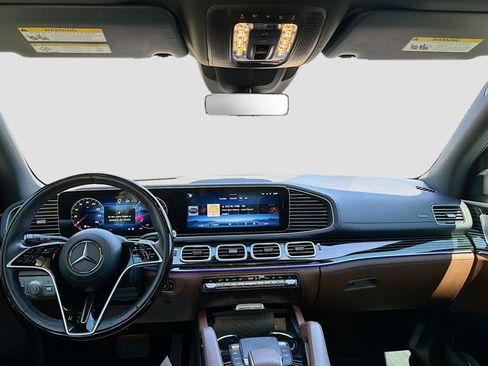 Used 2024 Mercedes-Benz GLE 450 4MATIC image 16