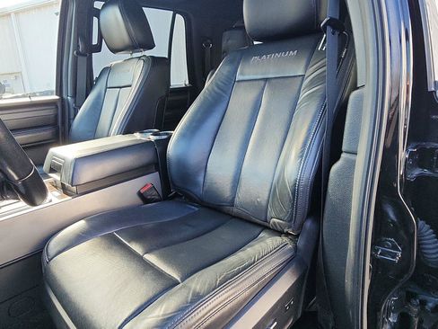 Used 2017 Ford Expedition EL Platinum image 22