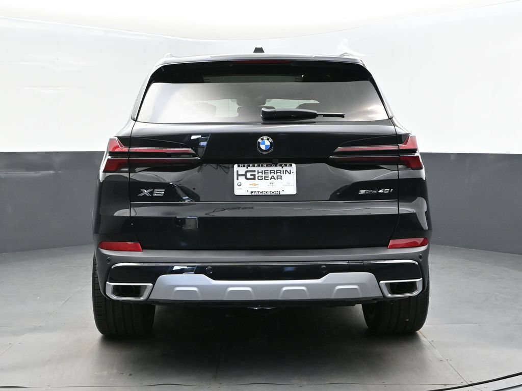 Certified 2026 BMW X5 sDrive40i w/ Parking Assistance Package RWD image 6