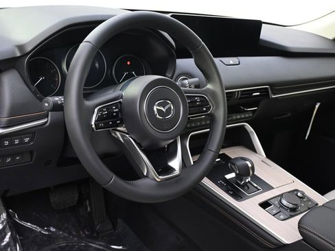 New 2026 MAZDA CX-90 3.3 Turbo w/ Preferred Package AWD/4WD image 11