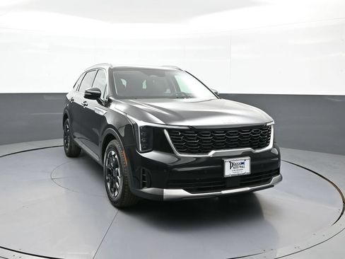 New 2026 Kia Sorento S w/ S Panoramic Sunroof Package FWD image 3