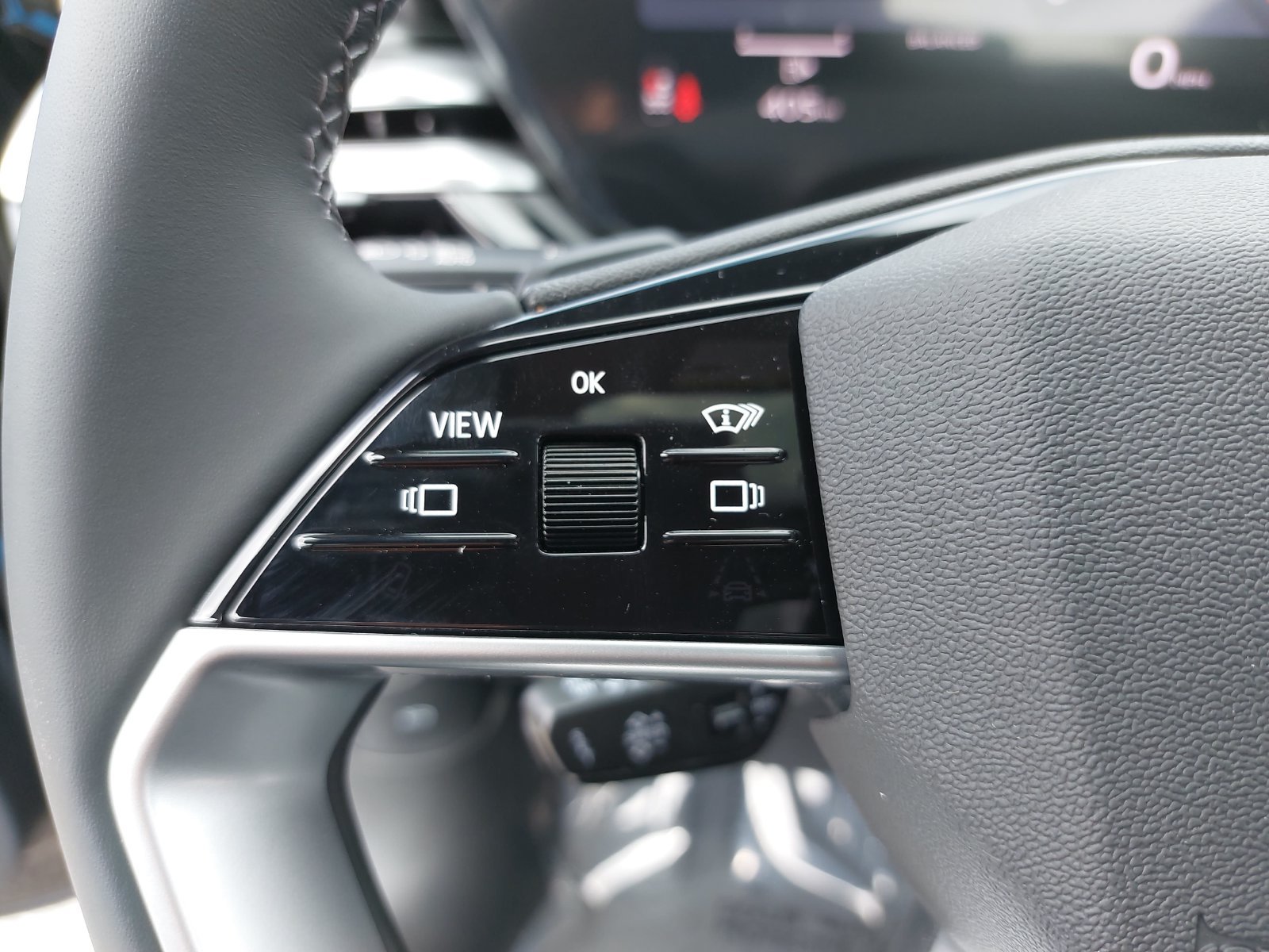 New 2026 Audi A6 Premium Plus AWD/4WD image 17