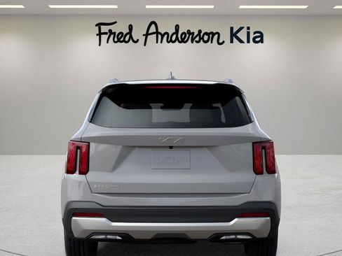 New 2025 Kia Sorento EX w/ Panoramic Sunroof Package image 13
