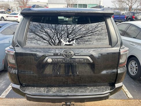Used 2023 Toyota 4Runner TRD Off-Road Premium w/ Moonroof Package image 9