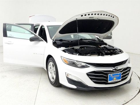 Certified 2019 Chevrolet Malibu LS image 11