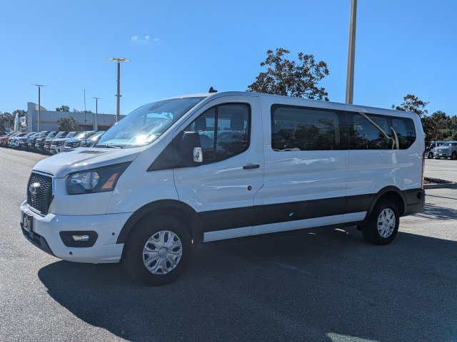 Used 2024 Ford Transit 350 XLT RWD image 8