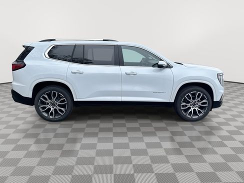 New 2026 GMC Acadia Denali Ultimate w/ LPO, Floor Liner Package image 9