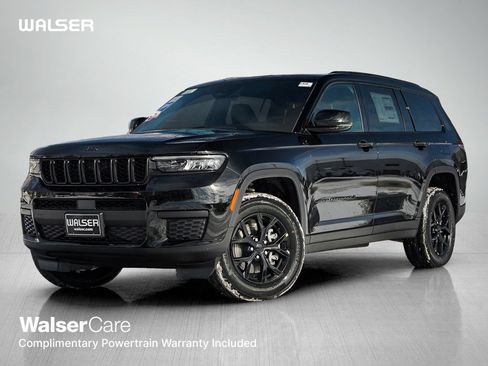 New 2025 Jeep Grand Cherokee L Altitude AWD/4WD image 1
