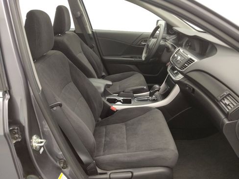 Used 2015 Honda Accord EX image 21