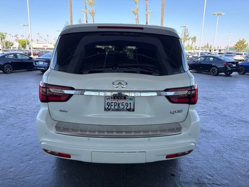 Used 2023 INFINITI QX80 Sensory w/ Cargo Package AWD/4WD image 4