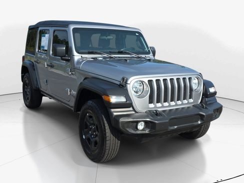 Used 2021 Jeep Wrangler Unlimited Sport AWD/4WD image 2