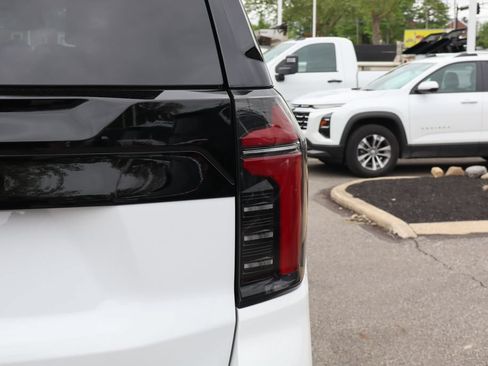 New 2025 Chevrolet Tahoe 4WD image 30