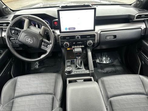 Used 2025 Toyota 4Runner TRD Off-Road Premium w/ Tow Technology Package image 19