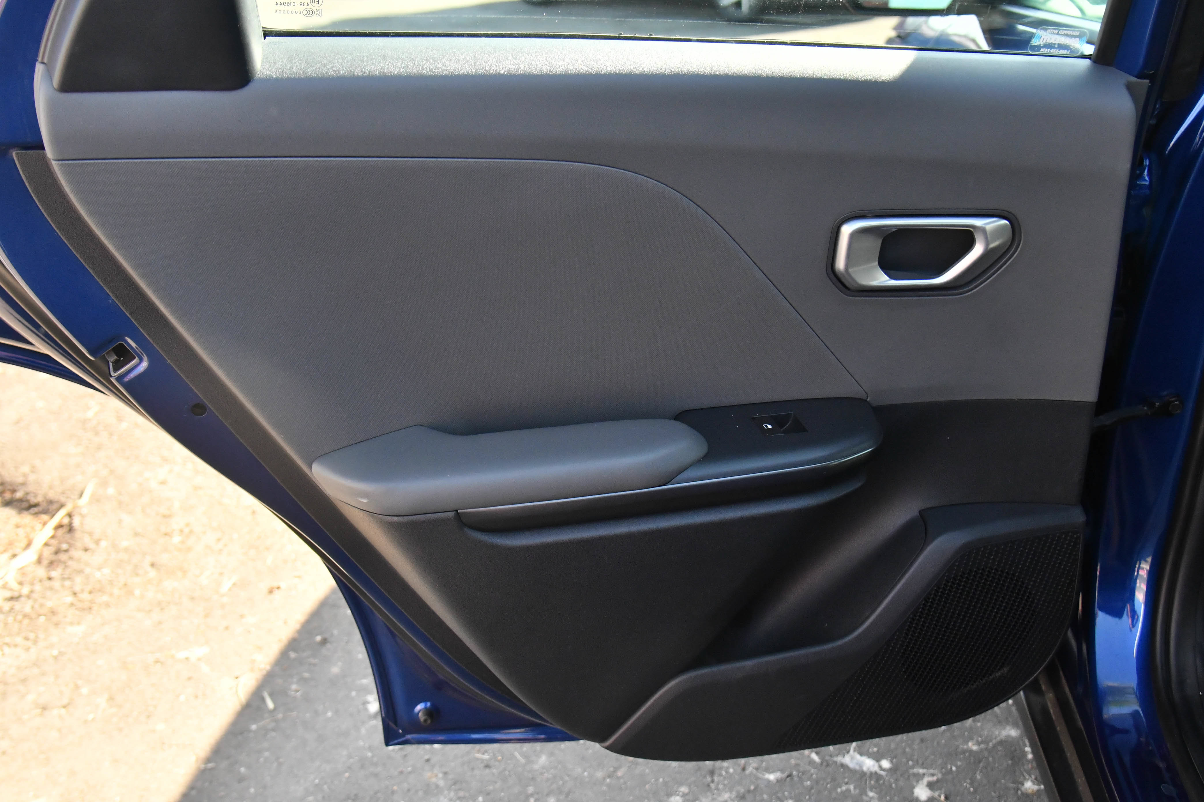 Used 2025 Kia K4 FWD image 35