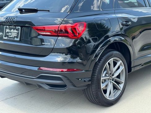 New 2025 Audi Q3 2.0T Premium image 16